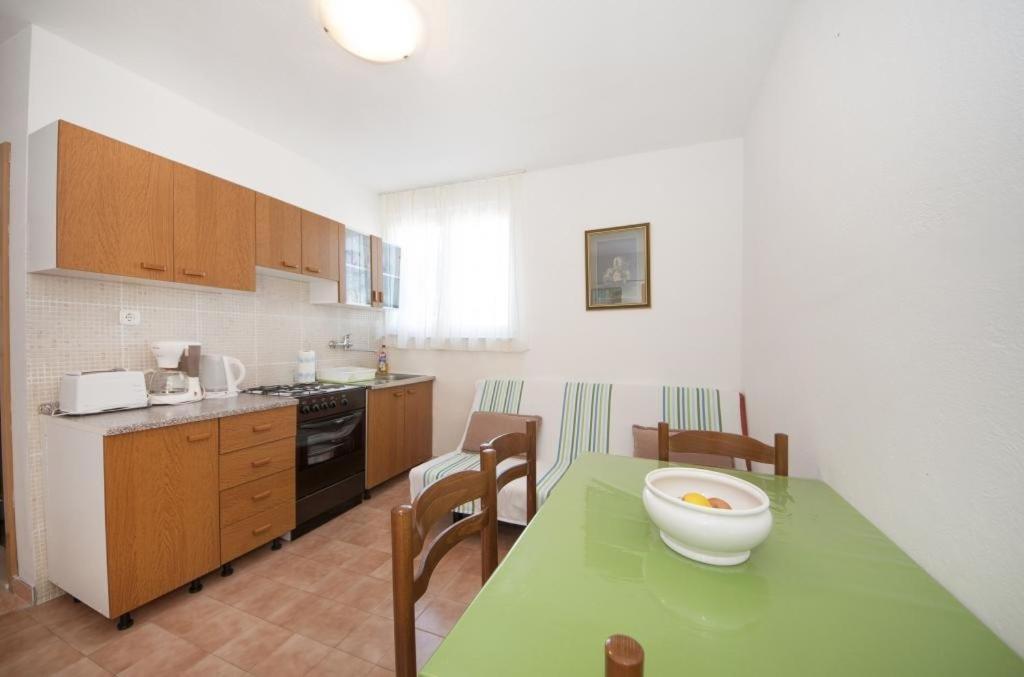 Apartments Mira Splitska Dış mekan fotoğraf