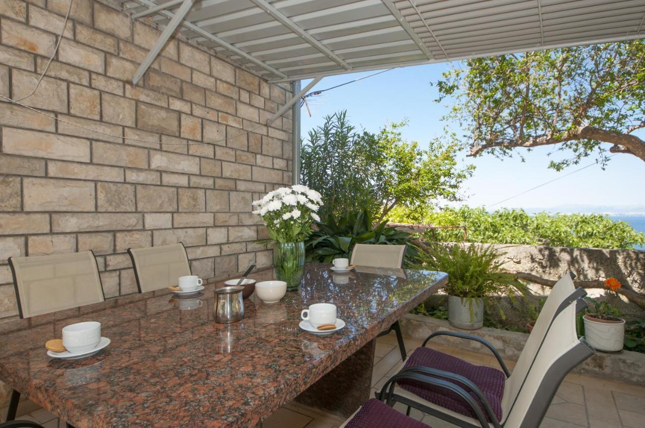 Apartments Mira Splitska Dış mekan fotoğraf