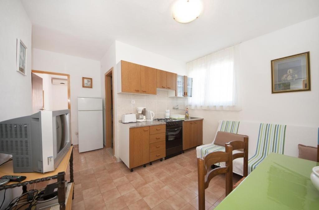 Apartments Mira Splitska Dış mekan fotoğraf