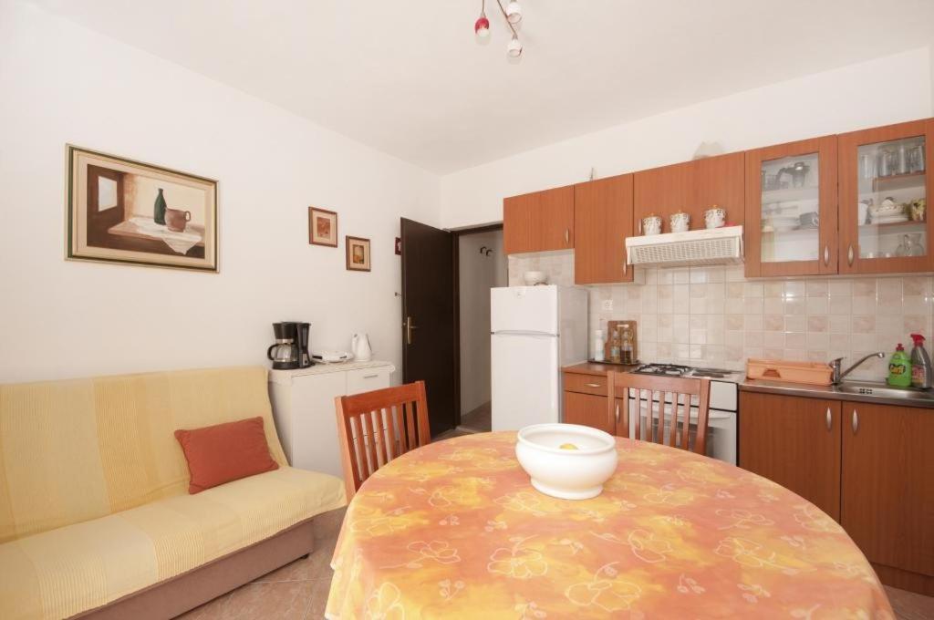 Apartments Mira Splitska Dış mekan fotoğraf